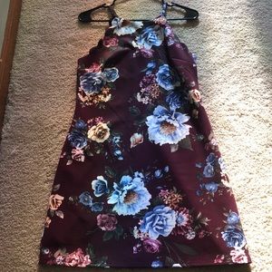Beautiful floral dress, size medium